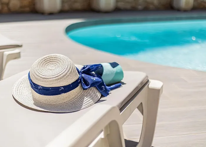 Villa Quiet Near The Beach, Opcional Heated Pool