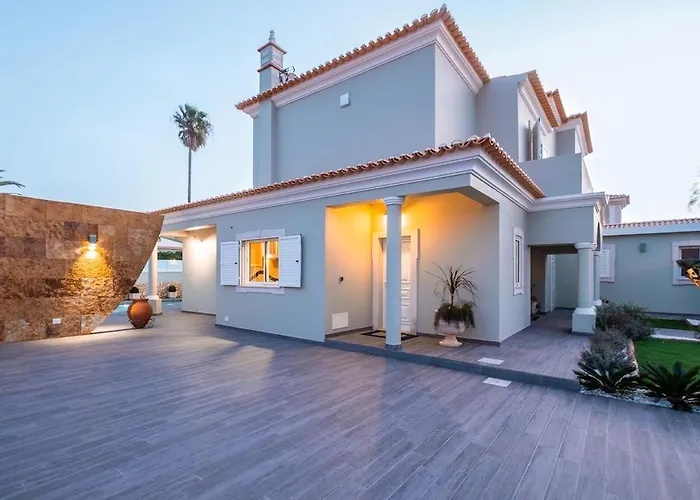 Quiet Near The Beach, Opcional Heated Pool Villa Albufeira